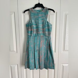 Beautiful dress 💙🧡🩶